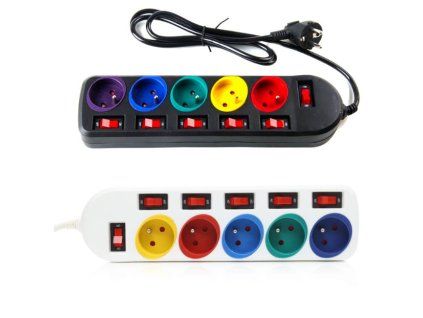 47670 1 60597 1 prodluzovaci kabel 1 5 m 5 zasuvek bily kd4000