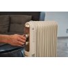 Ohřívač oleje s regulací a termostatem 11 žebér 2500 W B14 Geko – rychlé rozmrazování a ohřívání kapalin a olejů pro autodílny i domácí použití